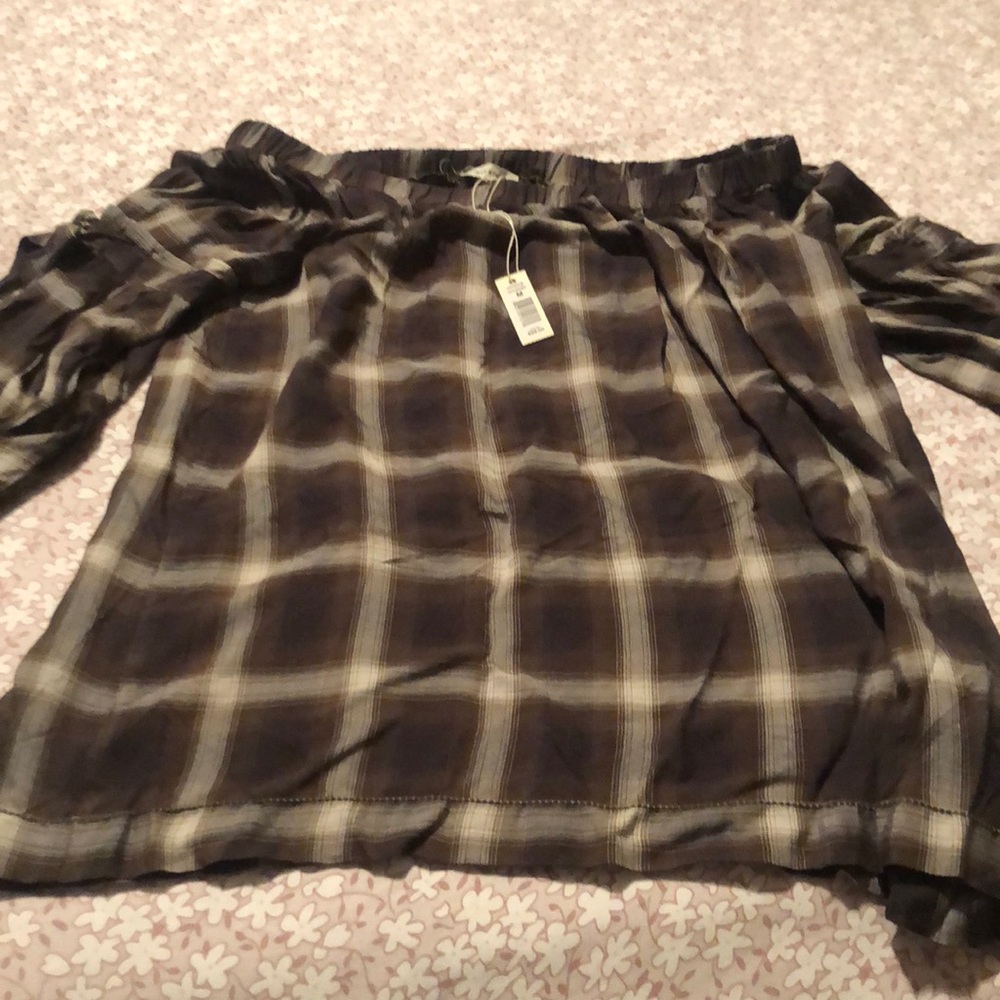 Pretty off the shoulder blouse.